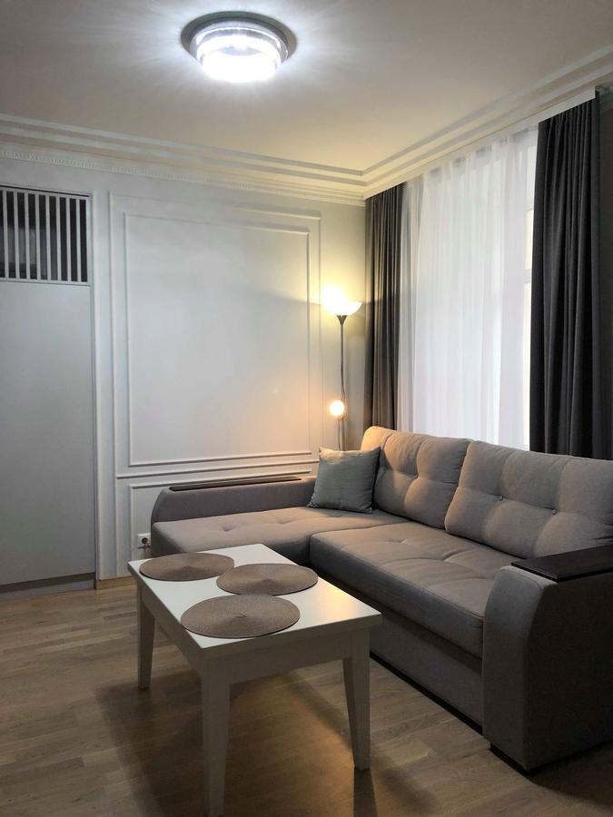 LUX Apartment Ruska Lviv Buitenkant foto